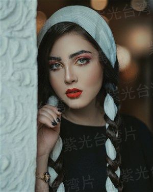 银发皇妃